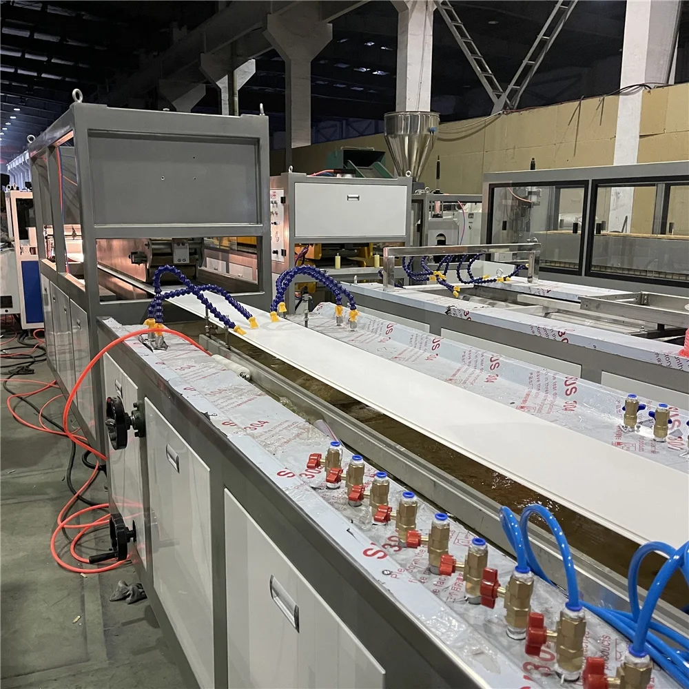 PVC Fence Plastic Fence Profile Extrusion Machine for Farming House