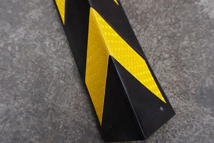 Wholesale Custom Standard Size Anti-aging Heavy Duty Wall Protector Corner Guards