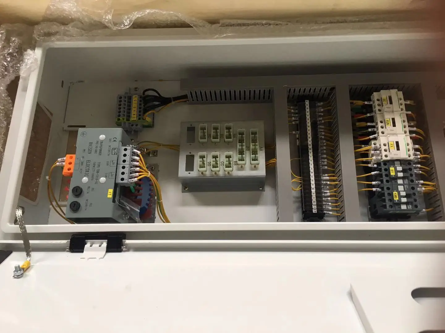 3rd generation of Monarch Nice 3000+ Elevator Control cabinet for MR Lift Nice 3000