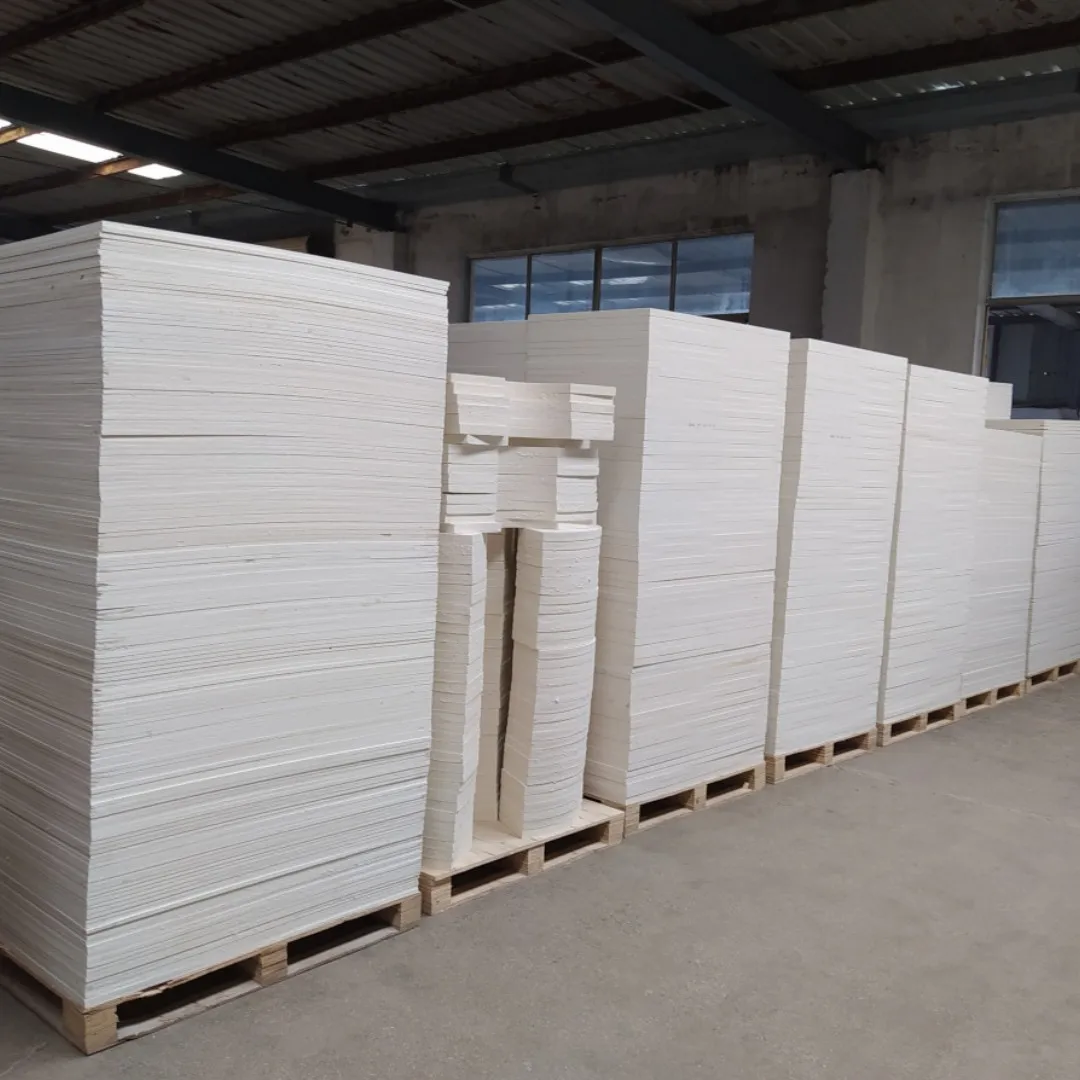 Оптовая цена Белый алюминиевый силикат огнеупорная доска изоляционная доска керамическая волокнистая доска