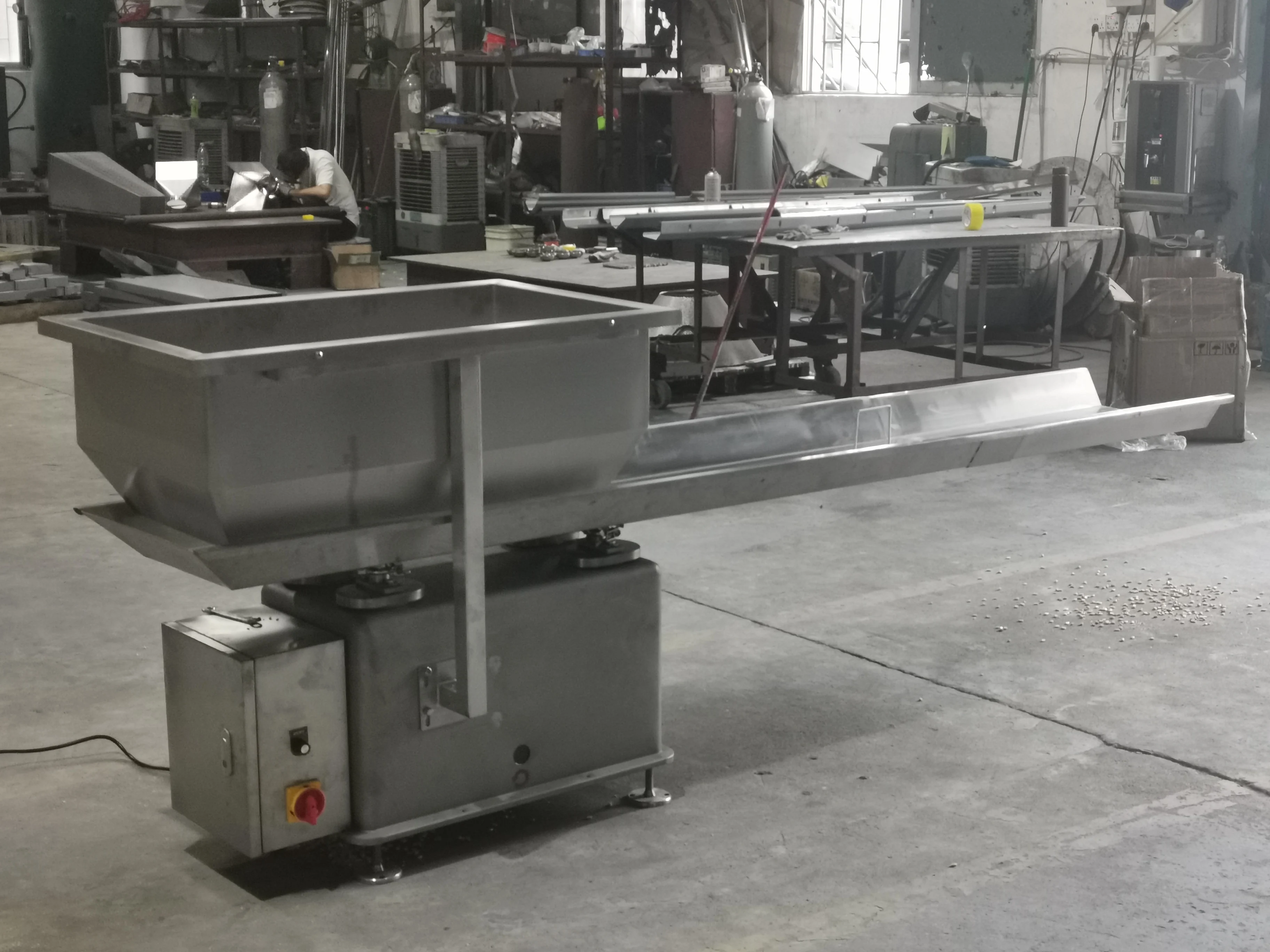 fastback conveyor.jpg