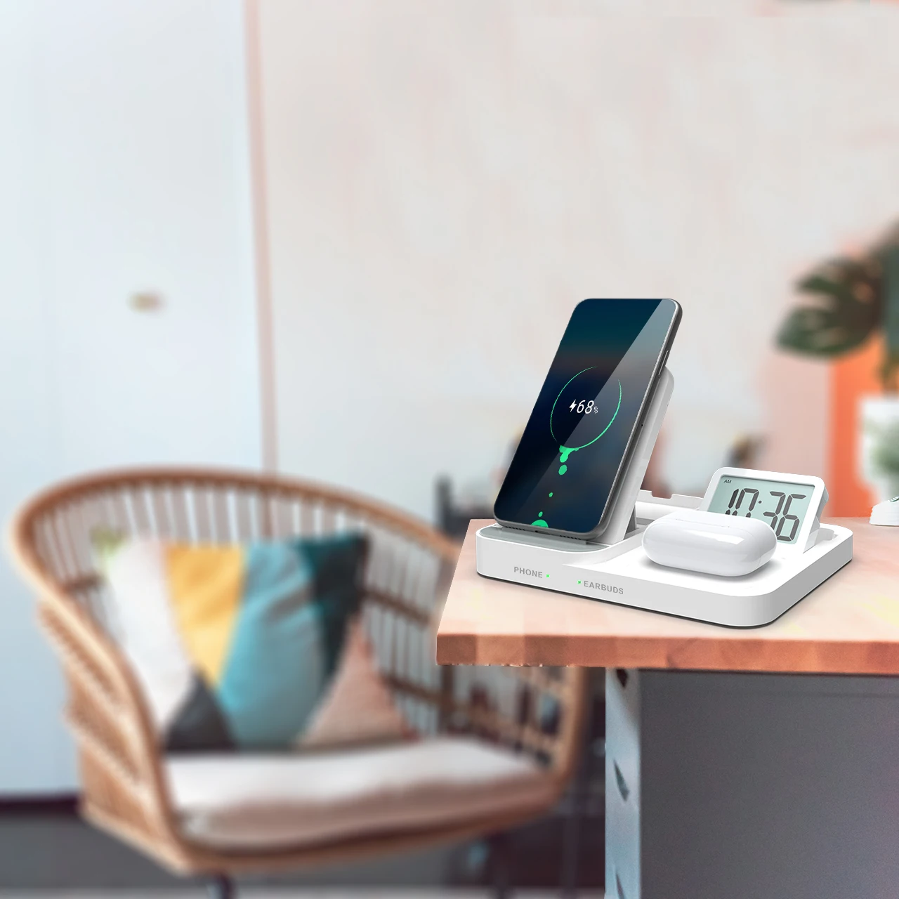 2021 New Products Hot Selling on Amazon 3 in 1 Fast Qi Wireless Charger with LED Digital Display Alarm Clock Wireless Charger