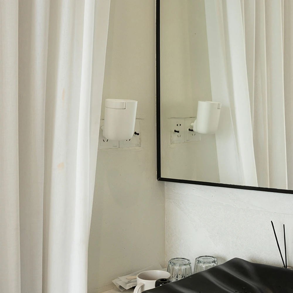 SCENTA New Product Electric Home Fragrance Diffuser,Refillable Room Freshener Perfume Diffuser Auto Aroma Diffuser with Plug In