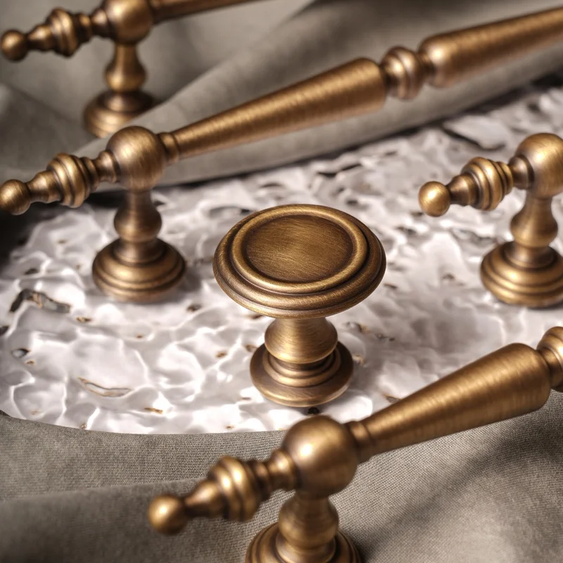 Brass Vintage Furniture Handle Bronze Wardrobe Door Drawer Knob Cabinet Luxury Antique Round Turret Copper Pulls
