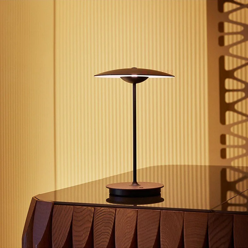 Lumind Modern Nordic designer Spanish Ginger table lamp hotel guest restaurant bedroom bedside study bamboo hat table lamp