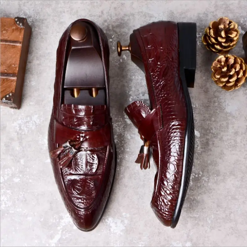 Мужские кожаные туфли с острым носком, классические туфли в британском деловом стиле, однотонные модные туфли больших размеров, 2020