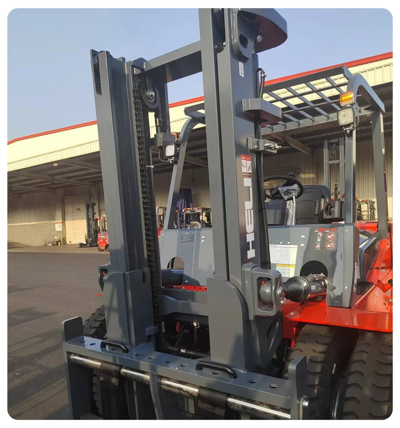 Used Mini Diesel Forklift heli 7.5Ton 3 Ton 5 Ton 7 Ton 3 Masts 4.5m Low Price Forklift Engine Used Heli Forklift in Shanghai