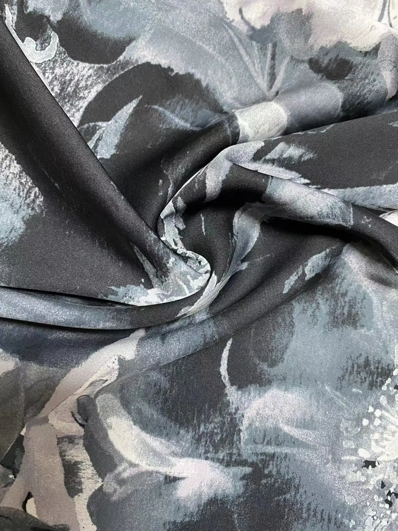 Ink painting style with digital printing fabric fashion design for spring clothes