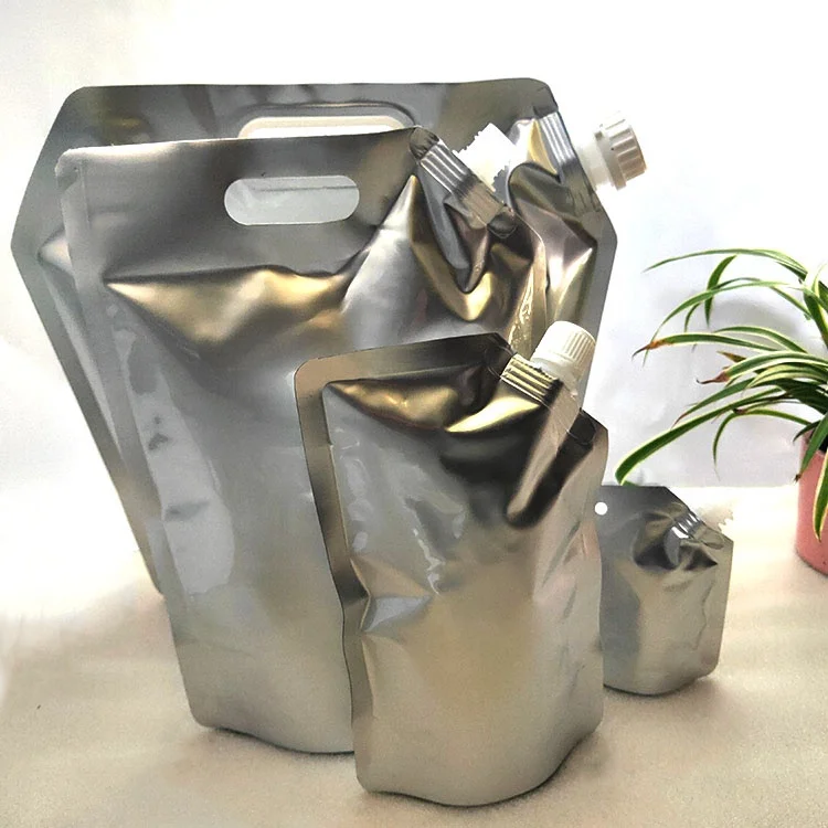 High quality Custom Printing Resealable Stand Up Spout Pouch 500ml Aluminum Foil Bag For Skin Care Cream Liquid Packaging Bag