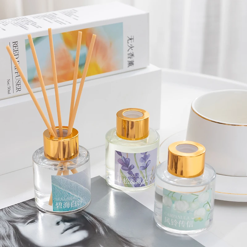 Wholesale 50ml 100ml Home Luxury  Glass jar Aromatherapy Essential Oil Reed Diffuser Gift Set