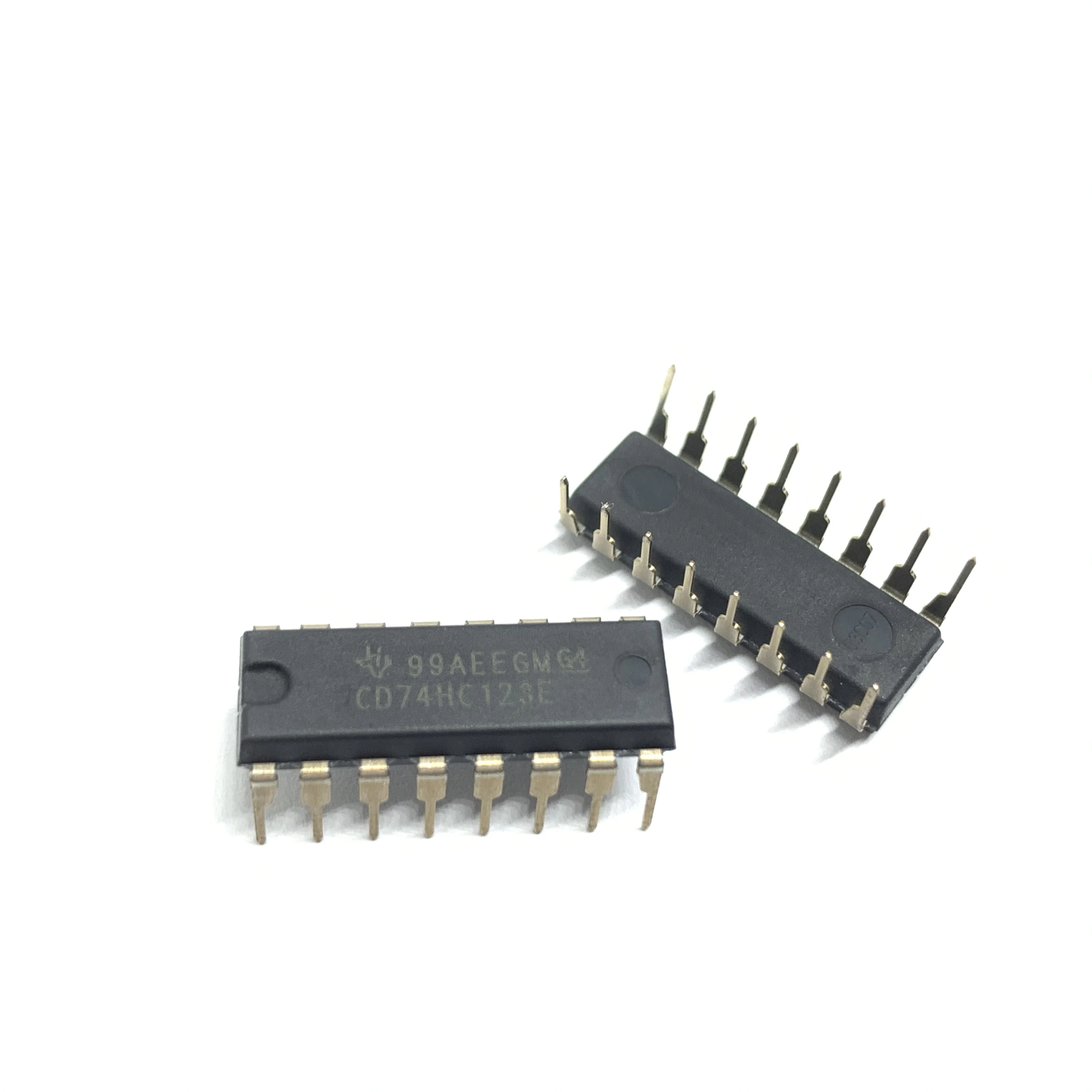 Merrillchip Integrated Circuits Multivibrators CD74HC123E