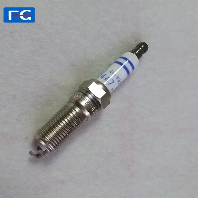 Высокое качество Натуральная иридиевая Свеча зажигания 41-990 92220447 Автоматическая в автомобиле