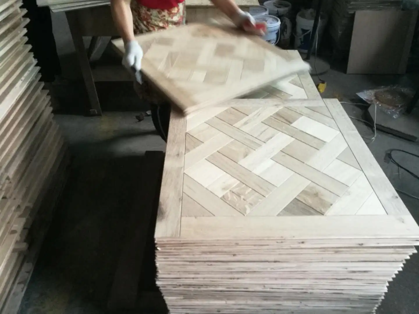 Unfinished Rustic European Oak Wood Engineered Versailles Parquet Flooring Panel Chantilly Monticello Bordeaux Parquet Flooring