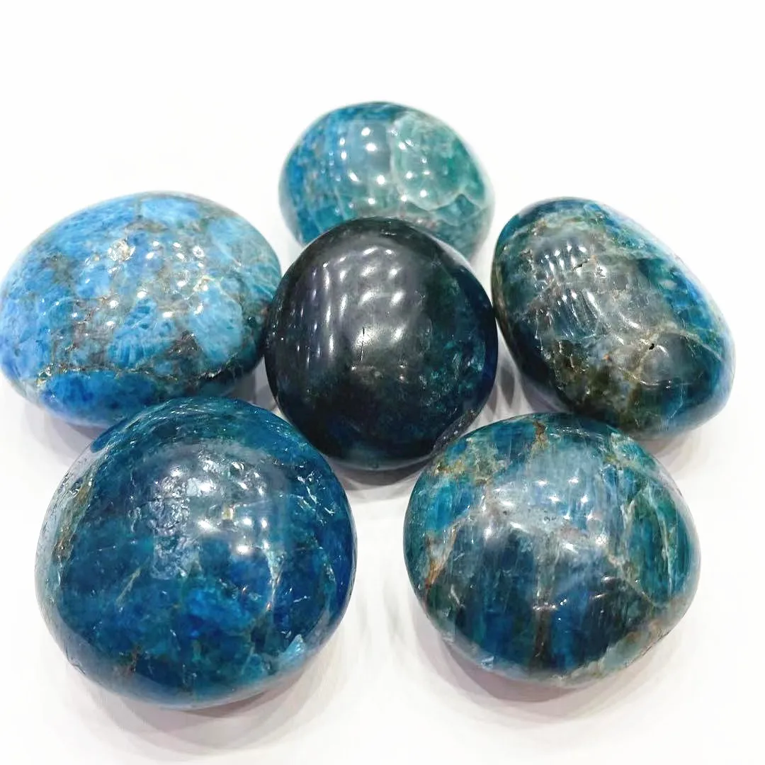 Natural Irregularly Healing Reiki Massage Gemstones Quartz Apatite Palm Stones