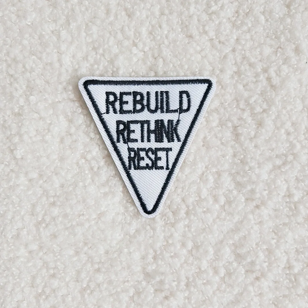 Embroidered Patches Clothing Iron on Heat Transfer Patches Wholesale Embroidered Patches