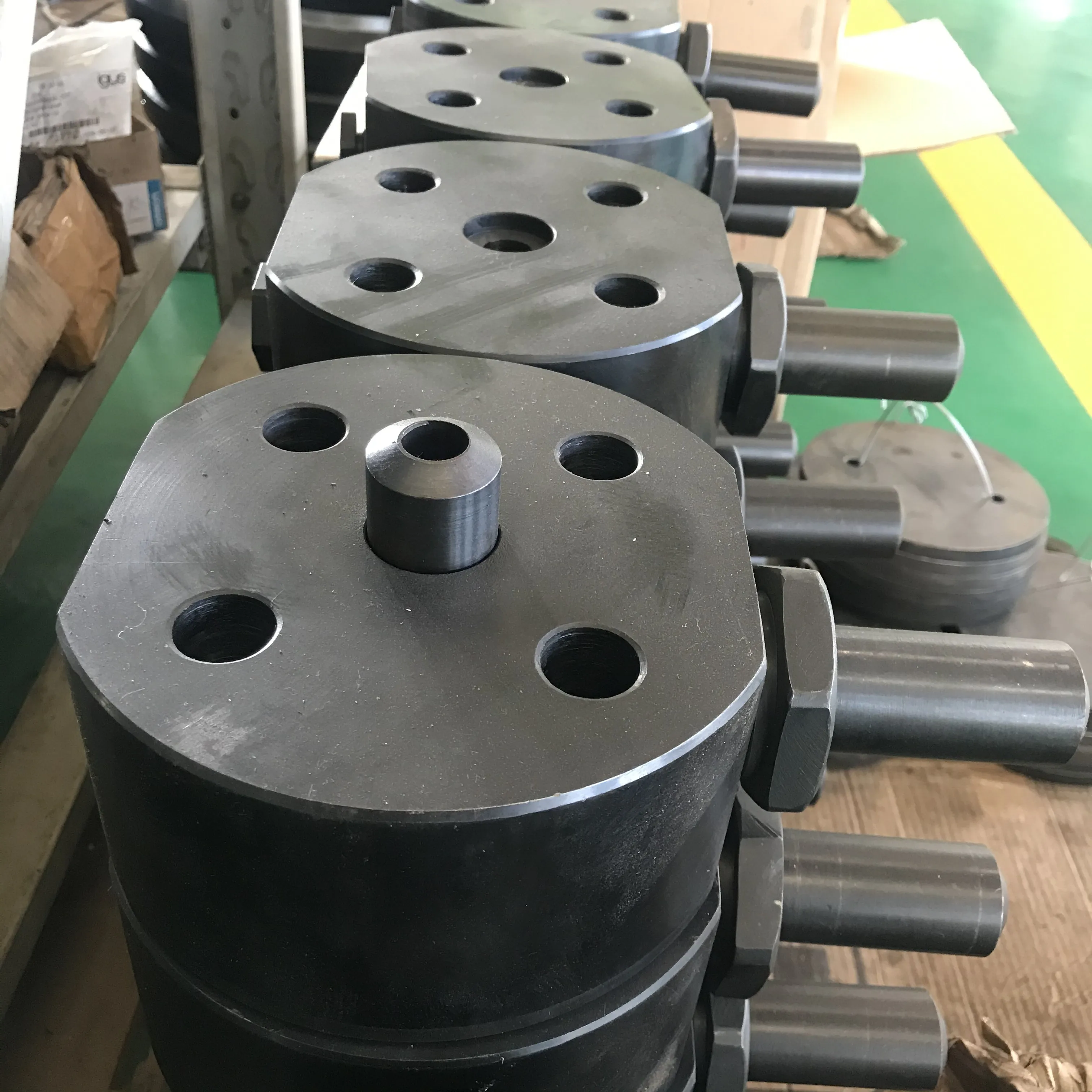 Synthetic diamond hydraulic machine Hpht hydraulic cubic pressure synthetic diamond cubic press HENAN HUANGHE