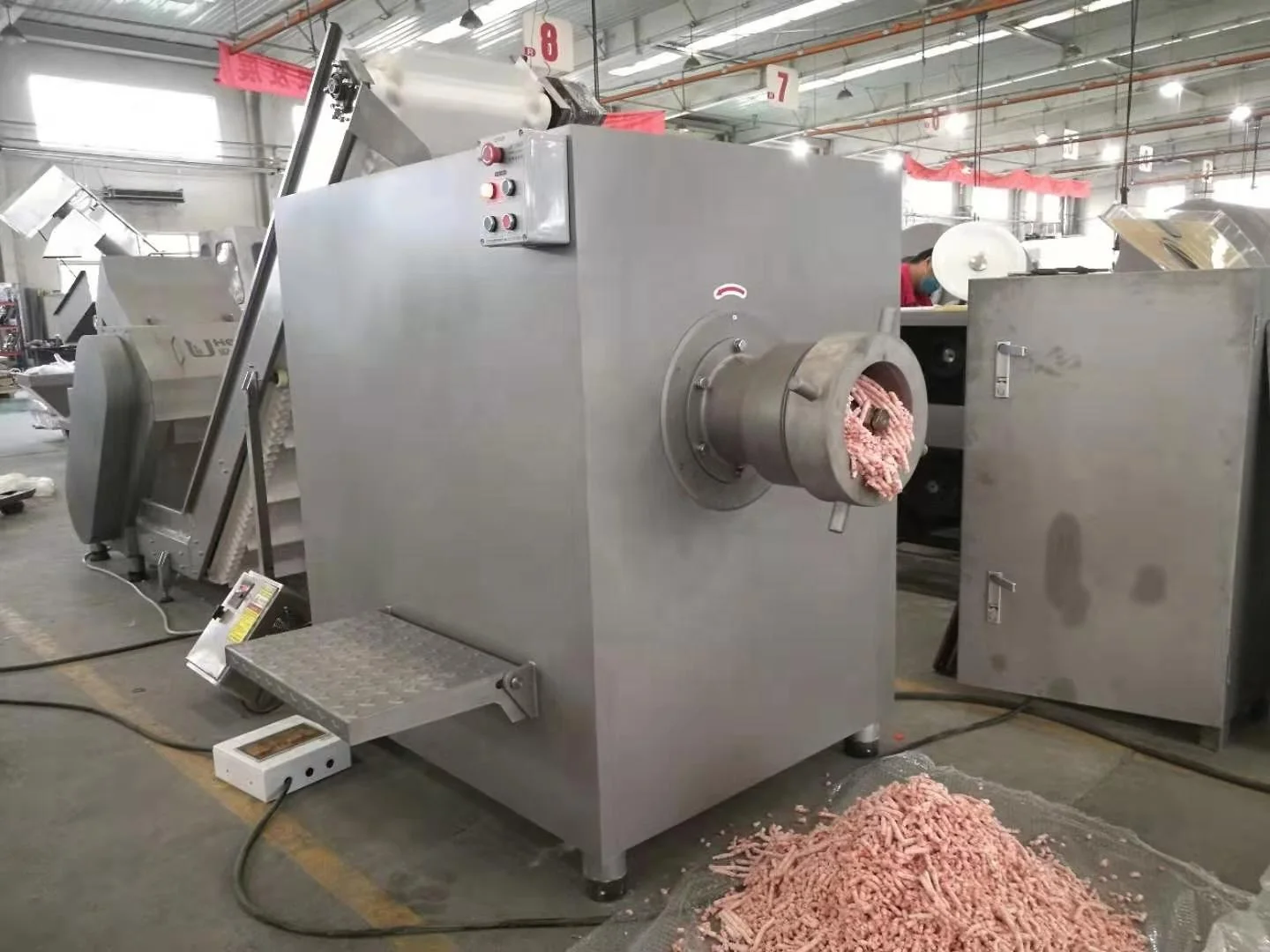 Industrial Large Capacity Frozen Meat Processing Line Frozen Meat Breaker Frozen Meat Grinder Machine for Sale