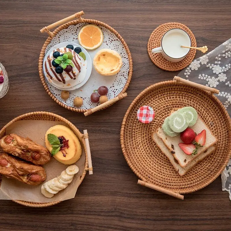 Ручной плетеный поднос из ротанга Плетеный Круглый плетеная корзина для сервировки с деревянной ручкой