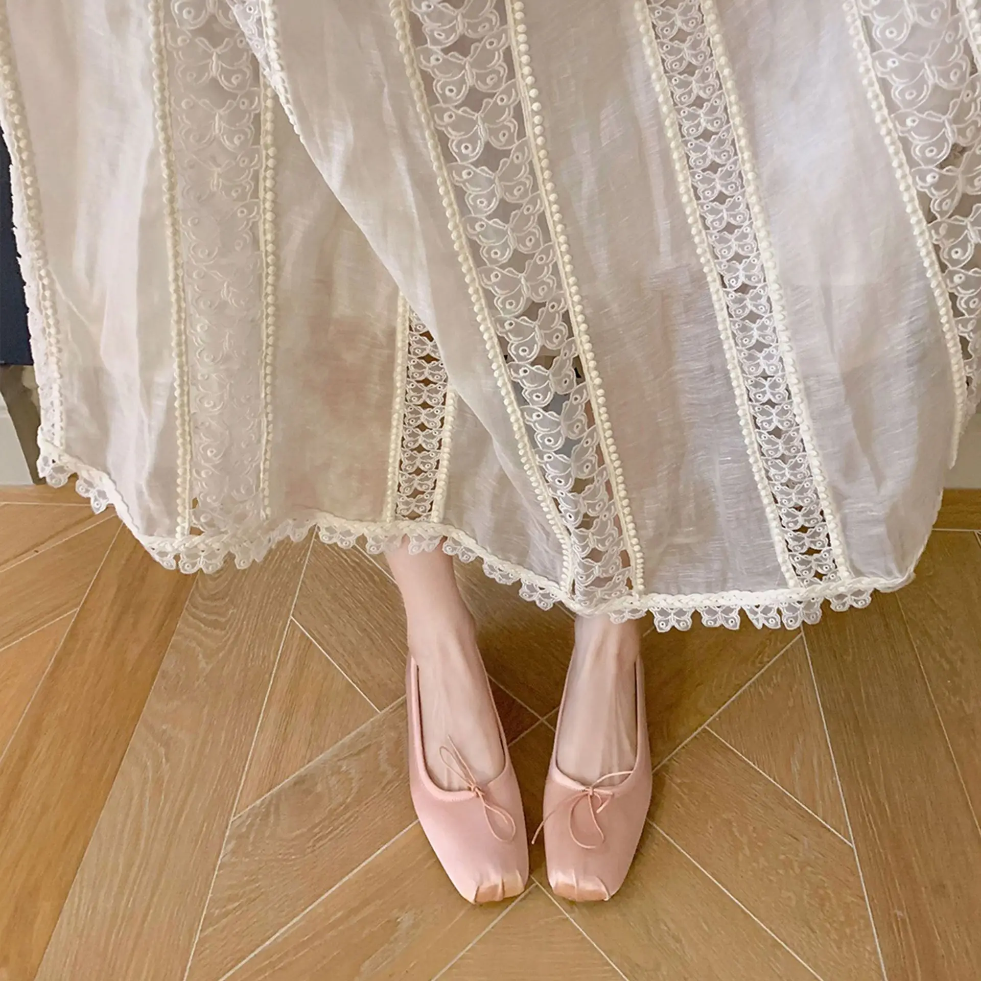 Square head French dancing shoes bow shallow mouth ballet shoes girls fiber single summer Eva Flats Low Top