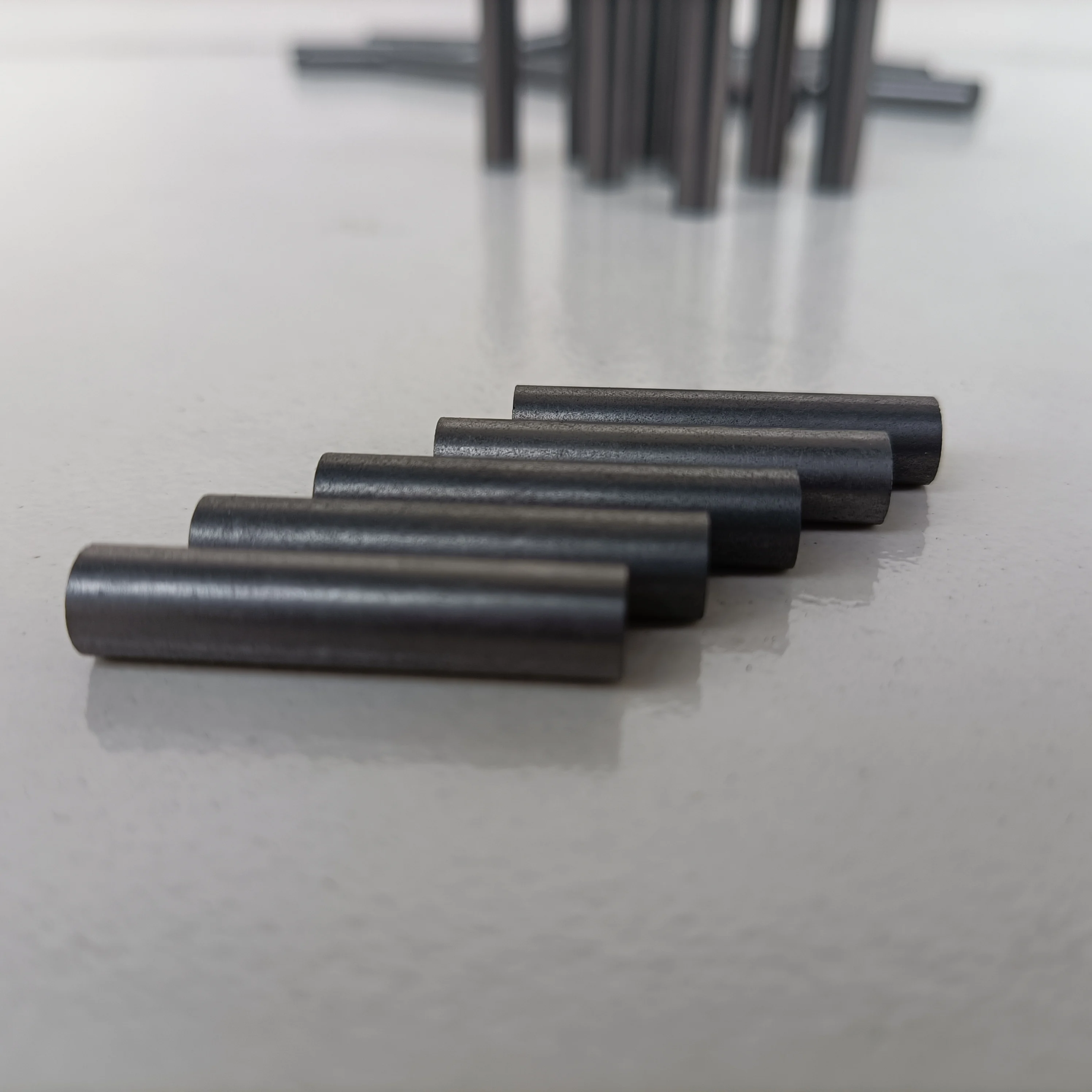 10mm 99.99% Graphite Electrode Cylinder Rod Length 150mm