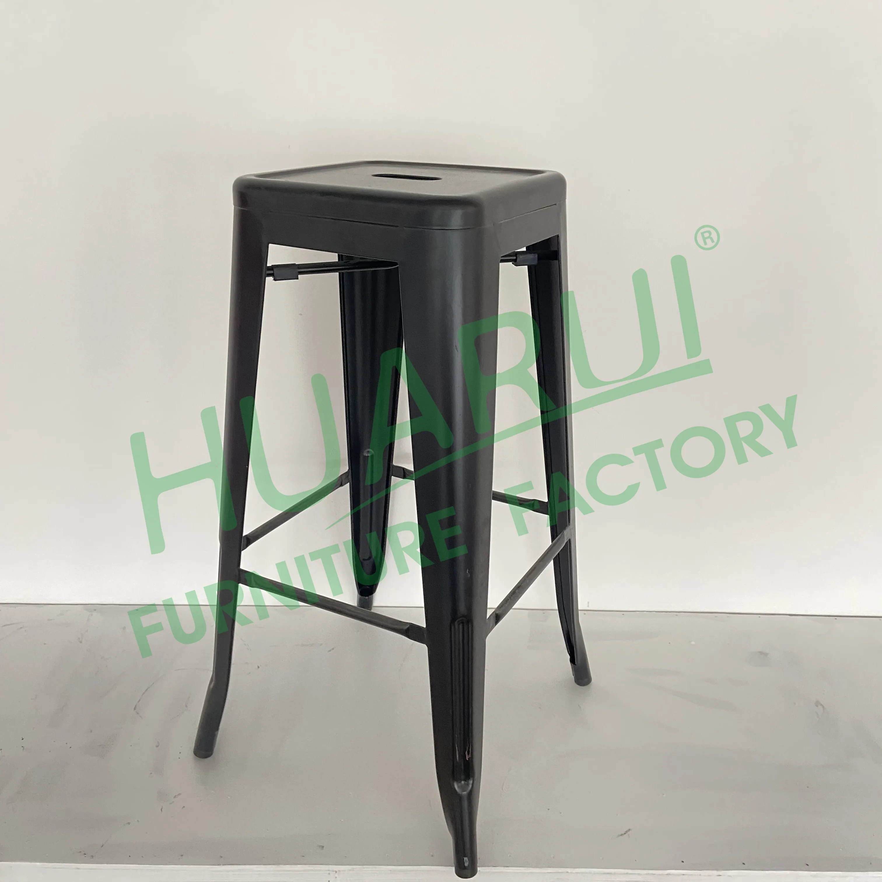 Wholesale Modern Metal Barstool Chairs  For Sale