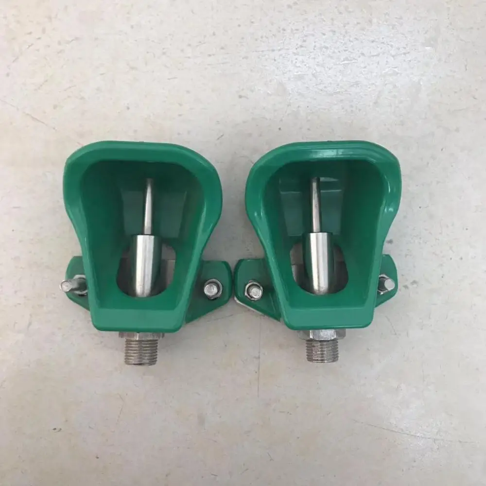 Поилки для животных пластиковые поросята поилки воды