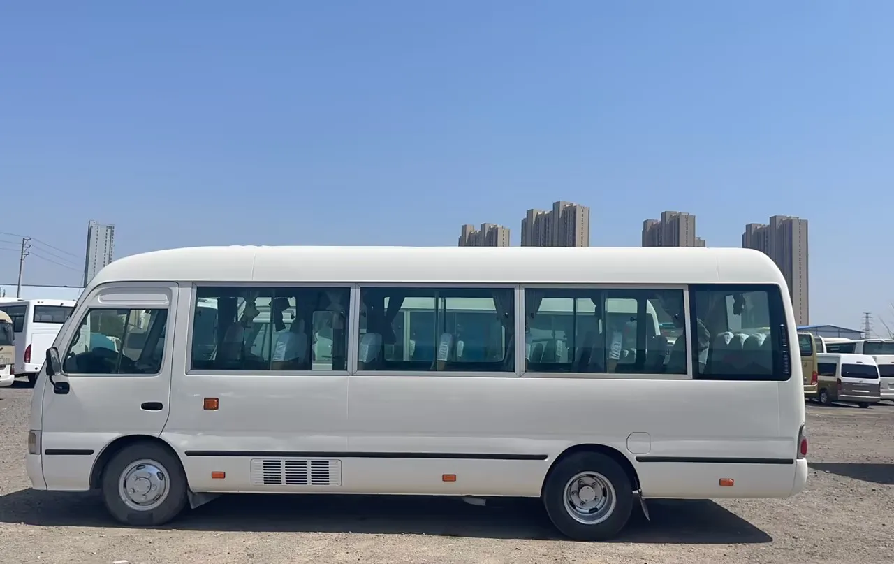Used Coaster 17-30 Seater Coach Bus Used Coaster Bus