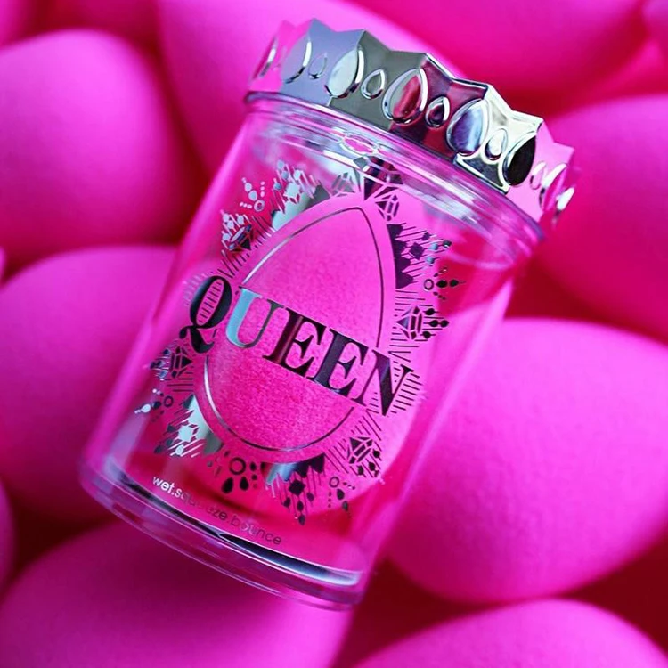 
Queen Cylinder Box Cosmetics Beauty Sponge Blender Latex-Free and Vegan Makeup Sponge - for Powder Cream or Liquid Application 