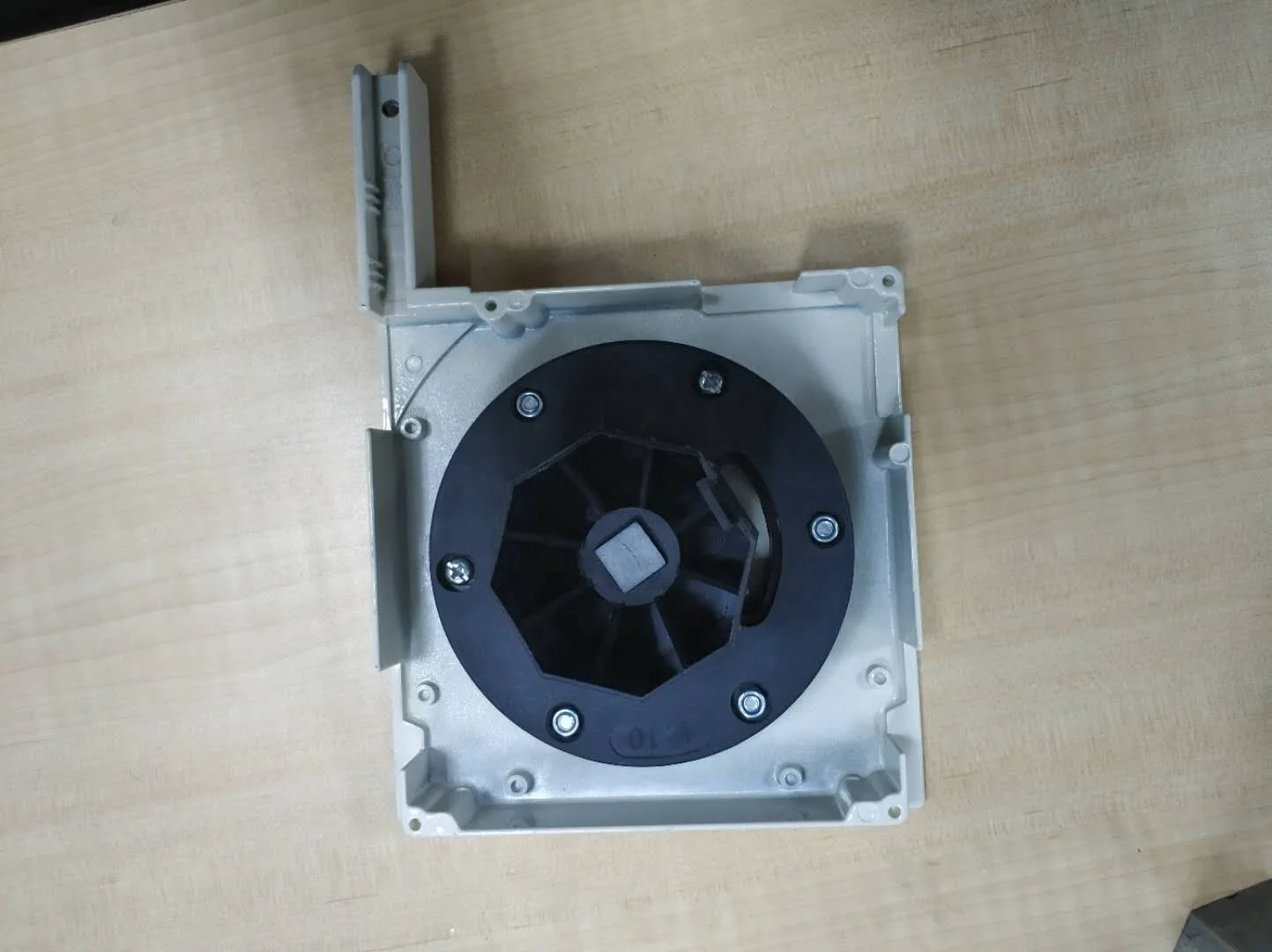 factory price high quality Roller shutter gear box / Crank Driving Wheel for Roller Shutter Accessories