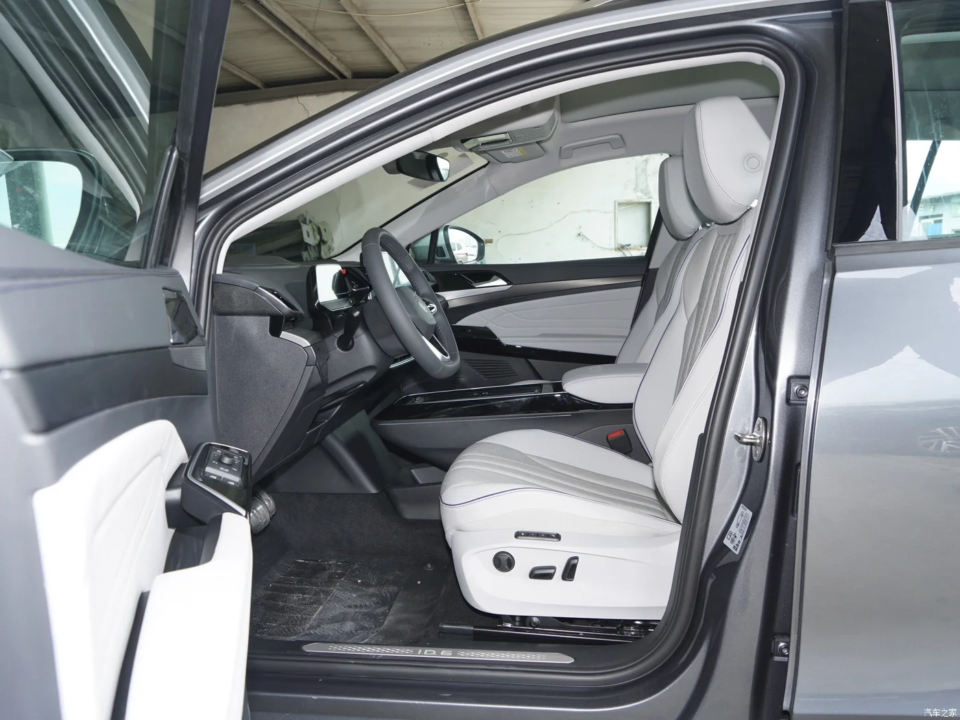 HUGE AUTO Vw Id.6X 2024 New Electric Vehicle 160Km/h Electric Range 555KM 4WD Electric Cars