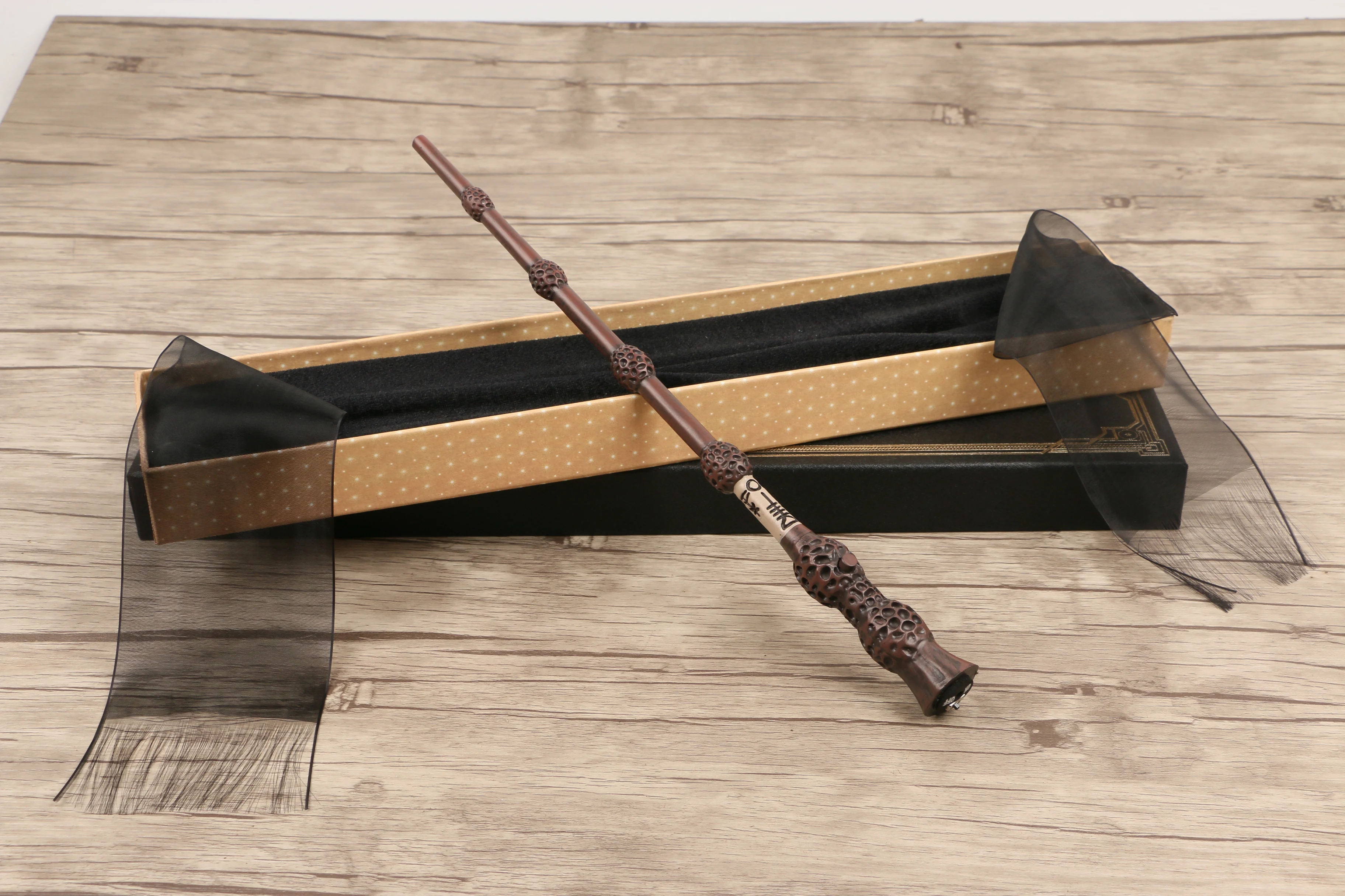 2022 New Halloween Toys Flash Paper HP Magic Wand Shoots Fire Shooting ball