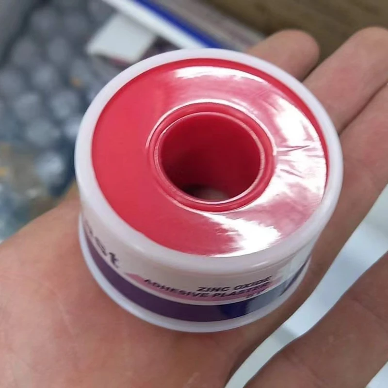 Zinc Oxide Plaster B.P In Plastic Cover Core 00A Adhesive Plaster Medicinal Tapes