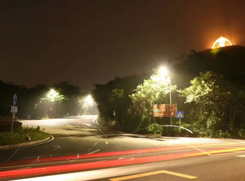 Automatic Street Light Control which uses AI (Artificial Intelligence) technology - simultaneously connect led lights each other
