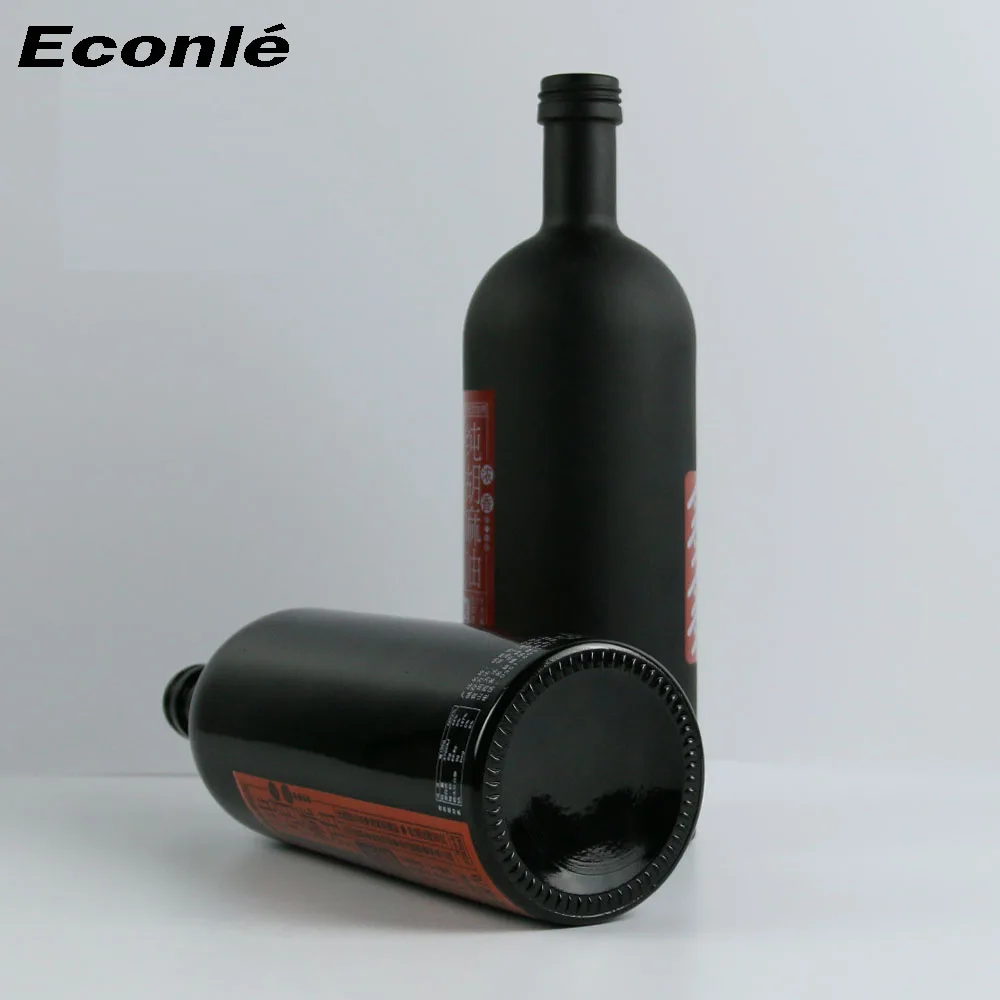 Hot sale Black Spray Coating 500ml 700ml 750ml Glass Liquor Vodka Bottle with Custom Printing bouteille en verre avec bouchon