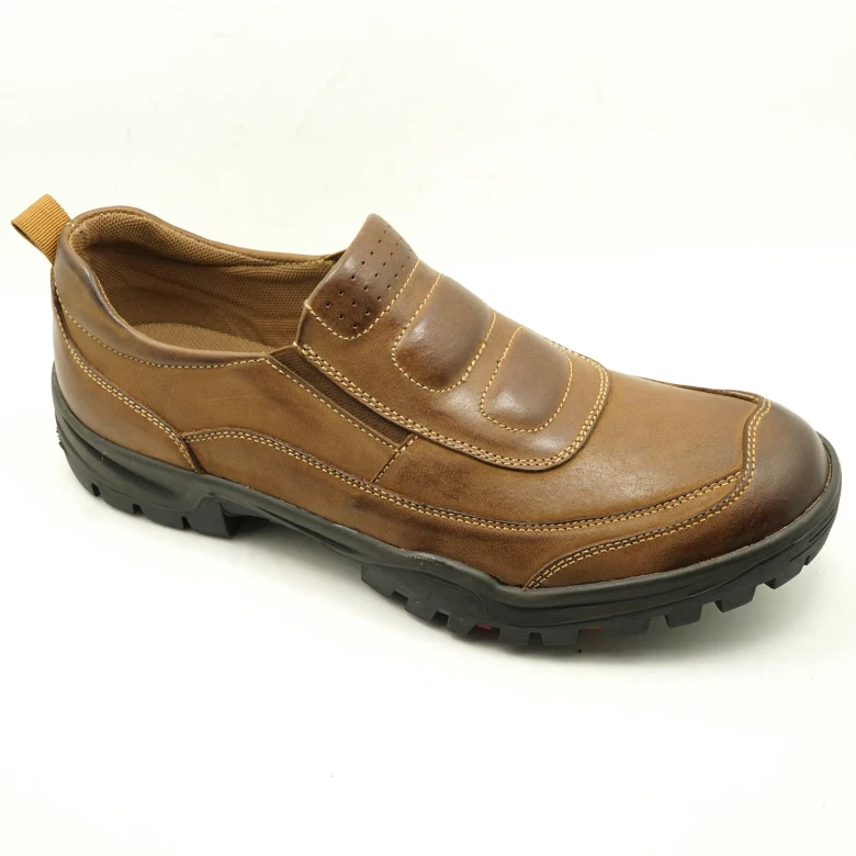 
 Стильная фабрика обуви в Гуанчжоу, лоферы на толстой подошве с твердым носком, недорогие мужские повседневные туфли из натуральной кожи оптом  