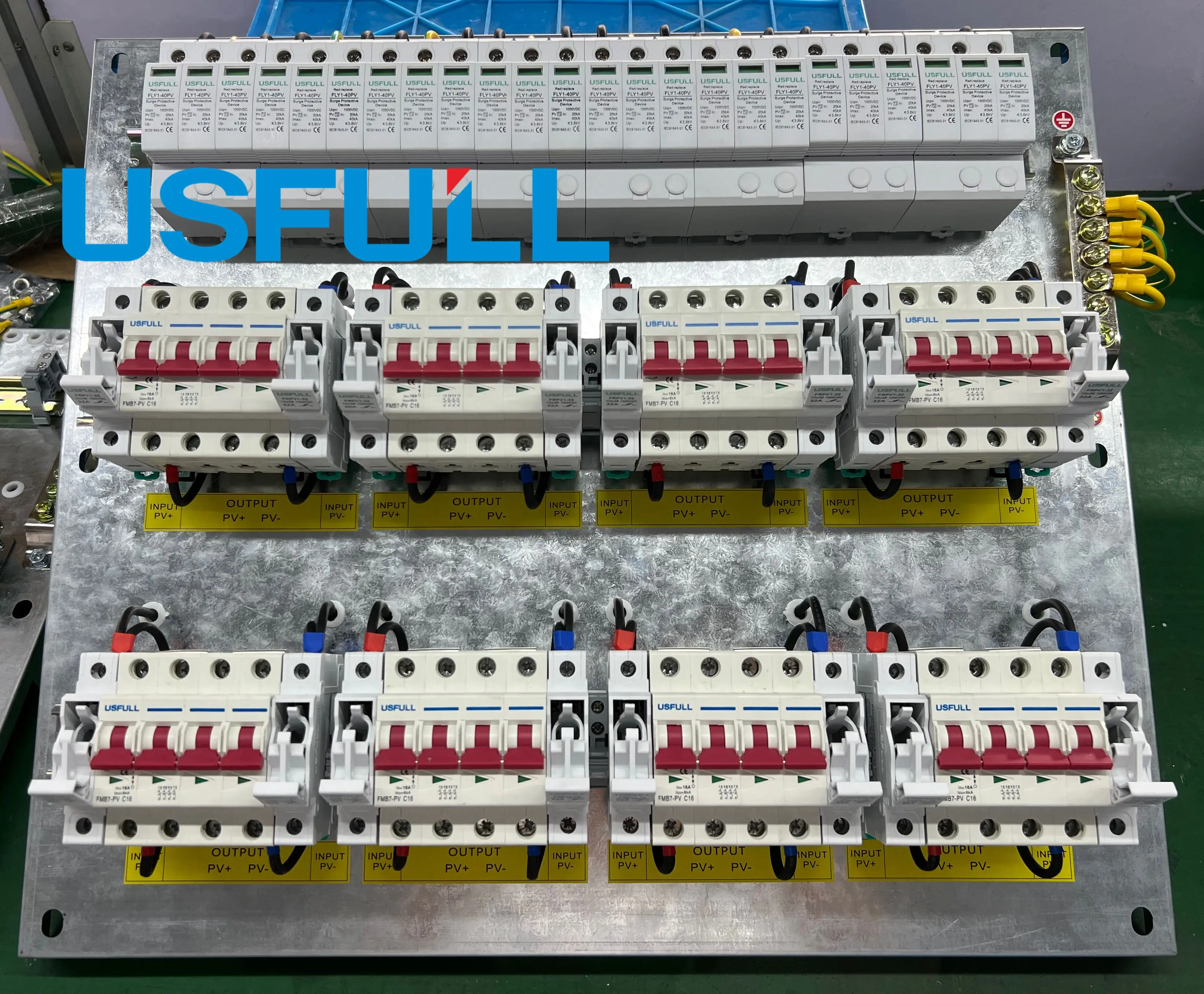 USFULL CE IEC Certificate Solar Combiner Box DC 1000V 1500V Wall-mounted IP65 8 In 1 Out 2 Strings PV String Junction Box