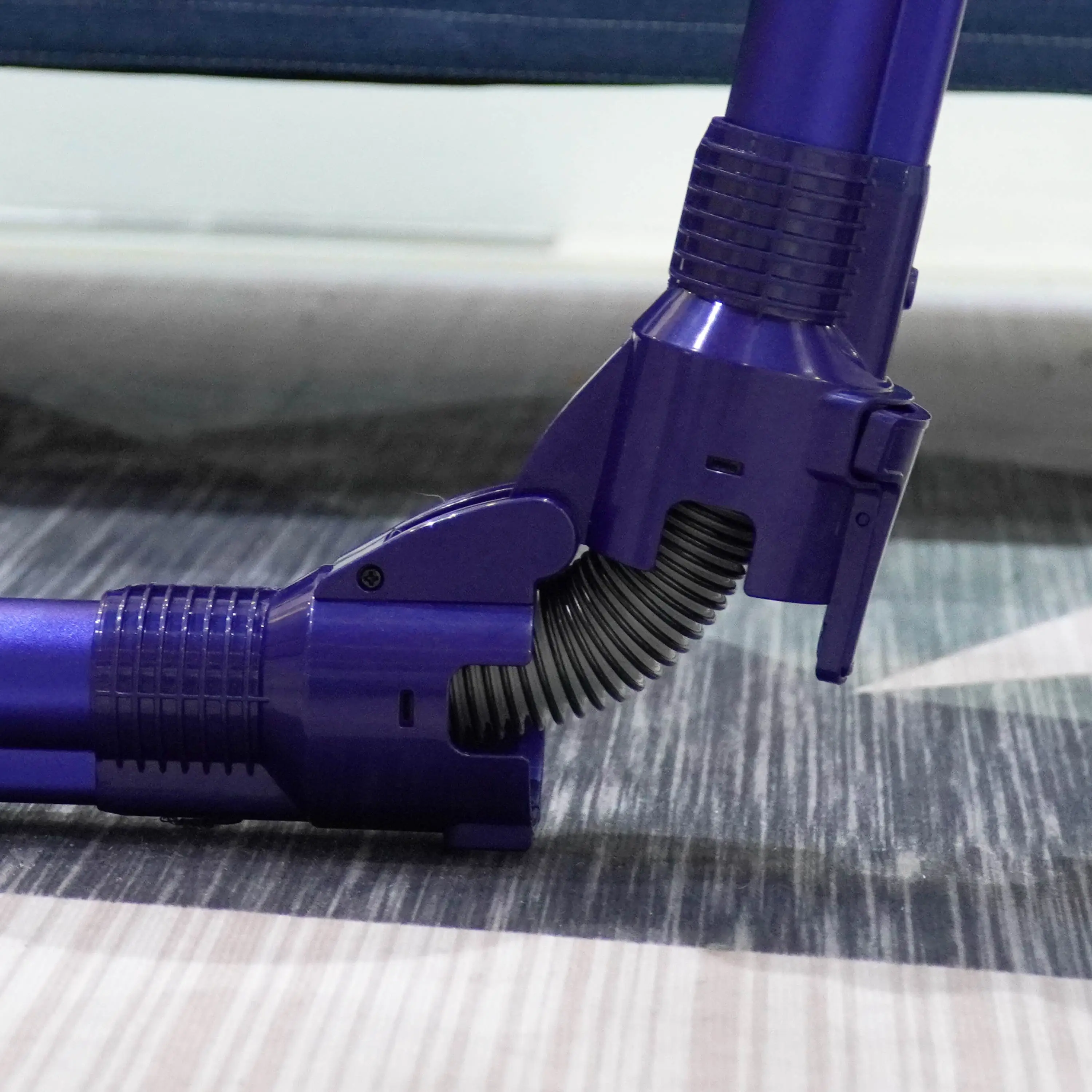 Foldable Tube Rechargeable Battery Handheld Vacuum Cleaner Brushless Motor 220V Professional Cordless 22kpa