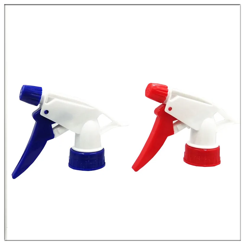 Plastic sprayer with long handle, various colors to choose from, wide range of applications