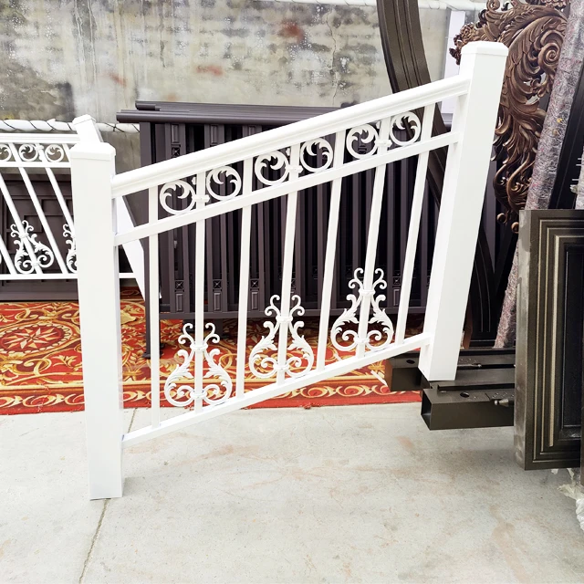 China Manufacturers Arc Fence Shaped Fence garden metal Windproof waterproof and rustproof Aluminium Fence