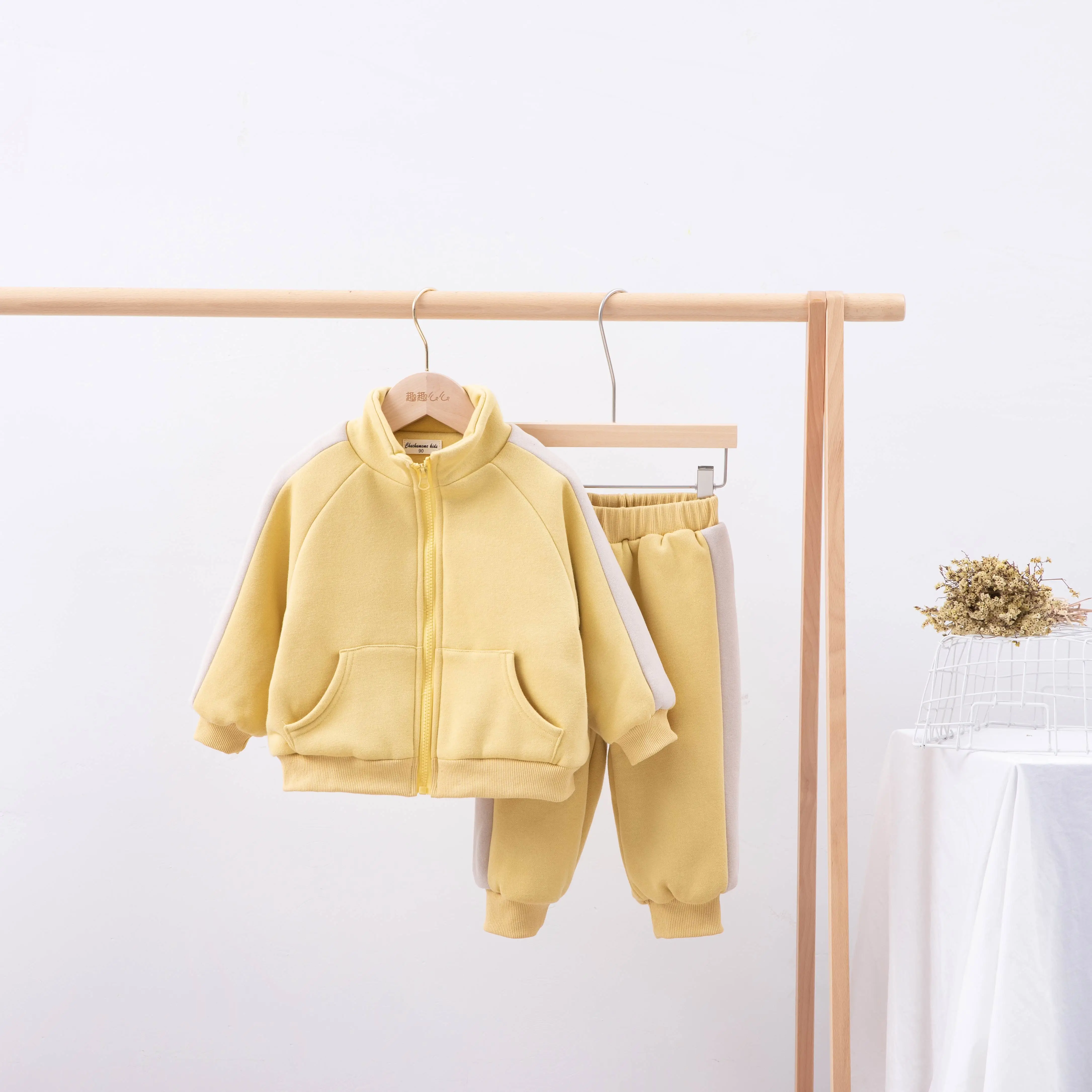 Детский корейский вариант повседневной толстовки с капюшоном плюс бархатный с обеих сторон костюм из двух предметов для девочек двойной спортивный костюм