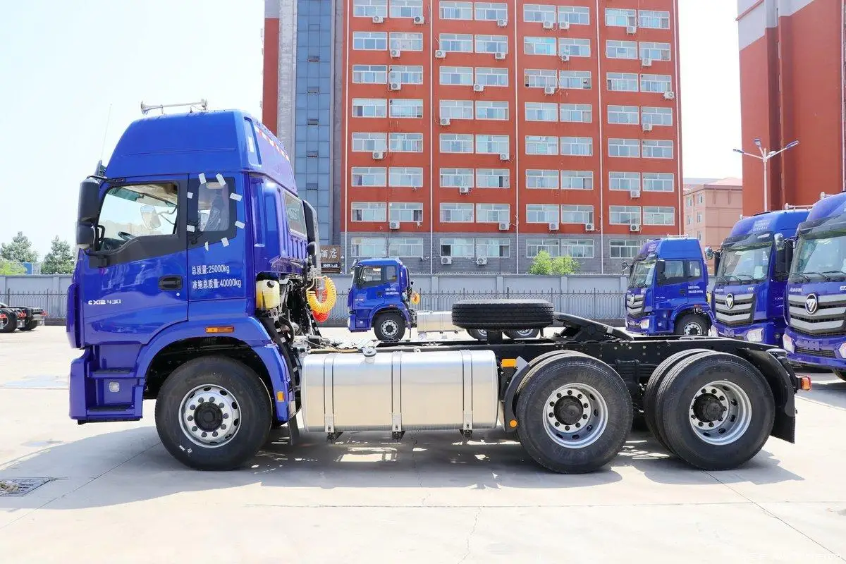 Foton ETX Factory Price Heavy Duty Comins Engine 6x4 6x2 371hp 380hp 420hp Auman Tractor Truck
