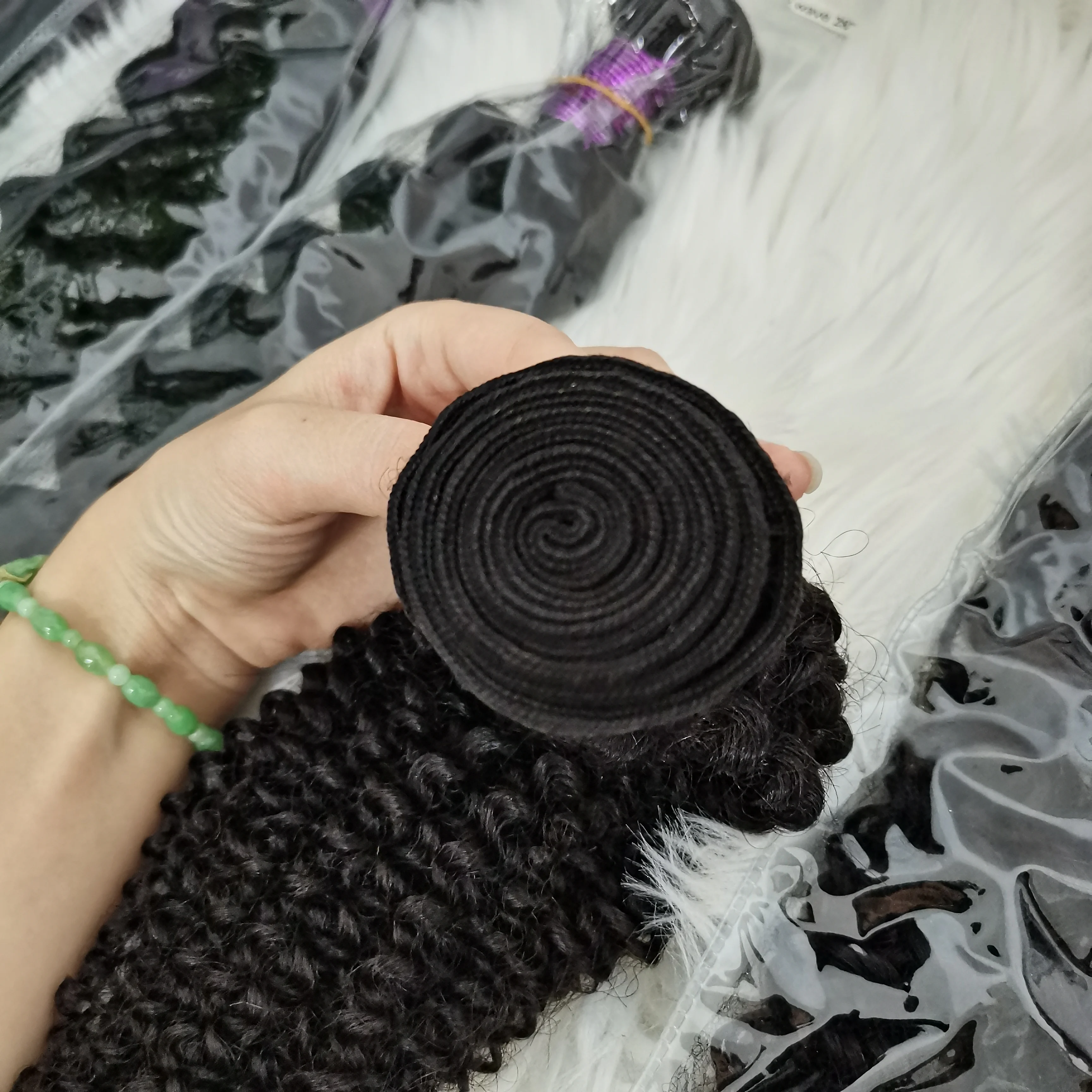 Amara wholesale kinky curly natural hair bundles and lace frontal blonde kinky curly bundles brazilian kinky curly bundles