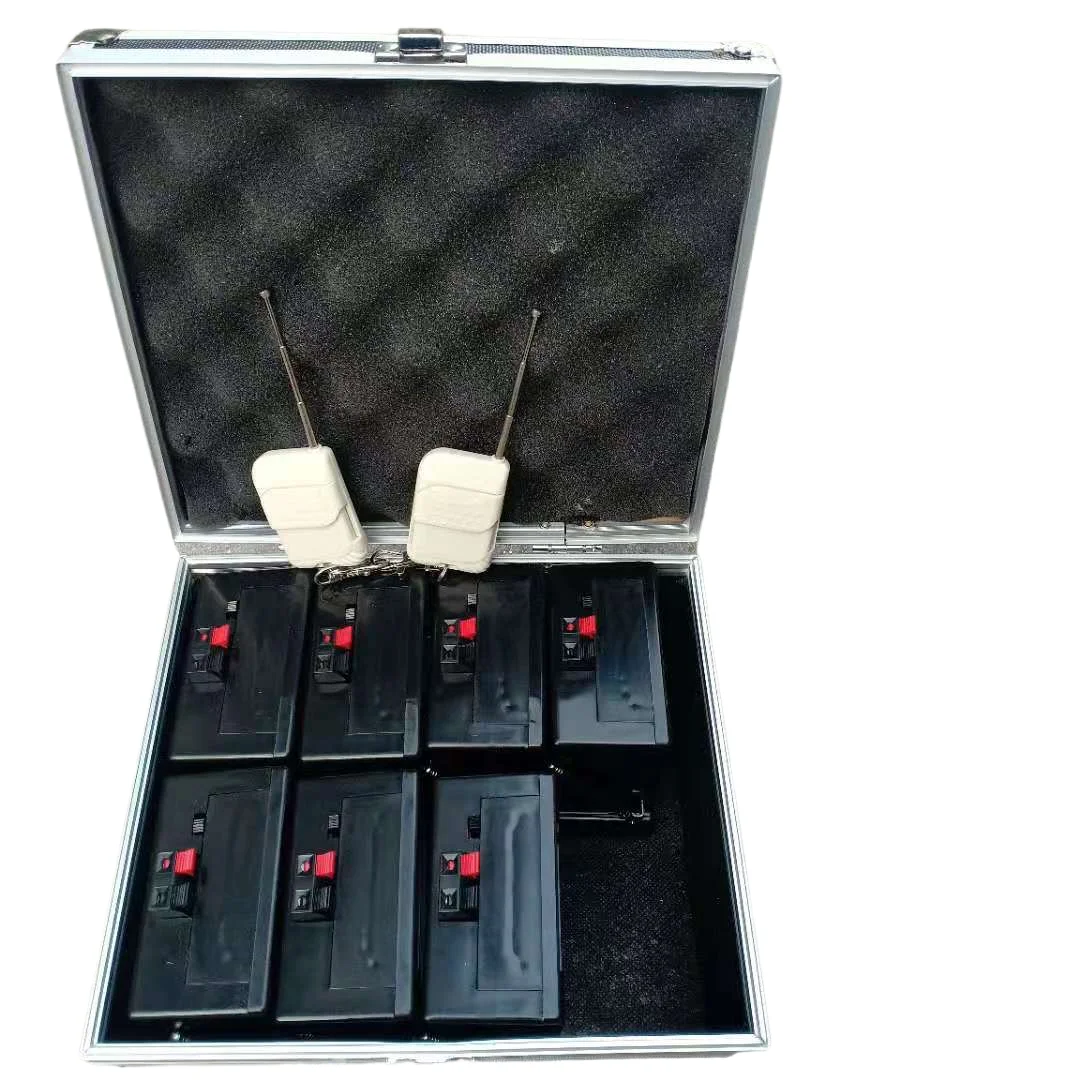 8 Cues Special Effect Stage Fountain Cold Flame Fireworks Firing System for Wedding Black Party Wireless