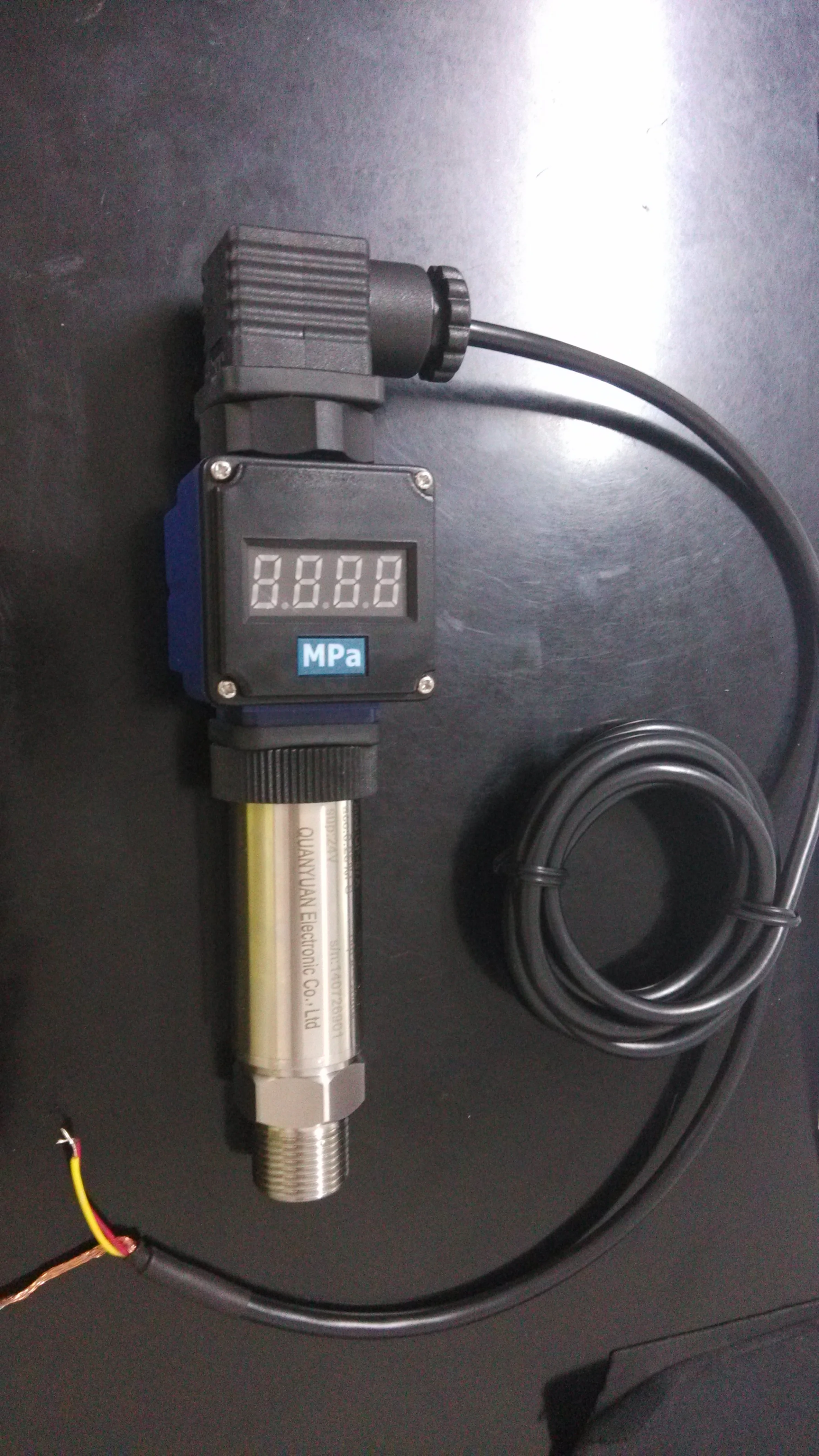 pressure sensor with LED display pressure transducer