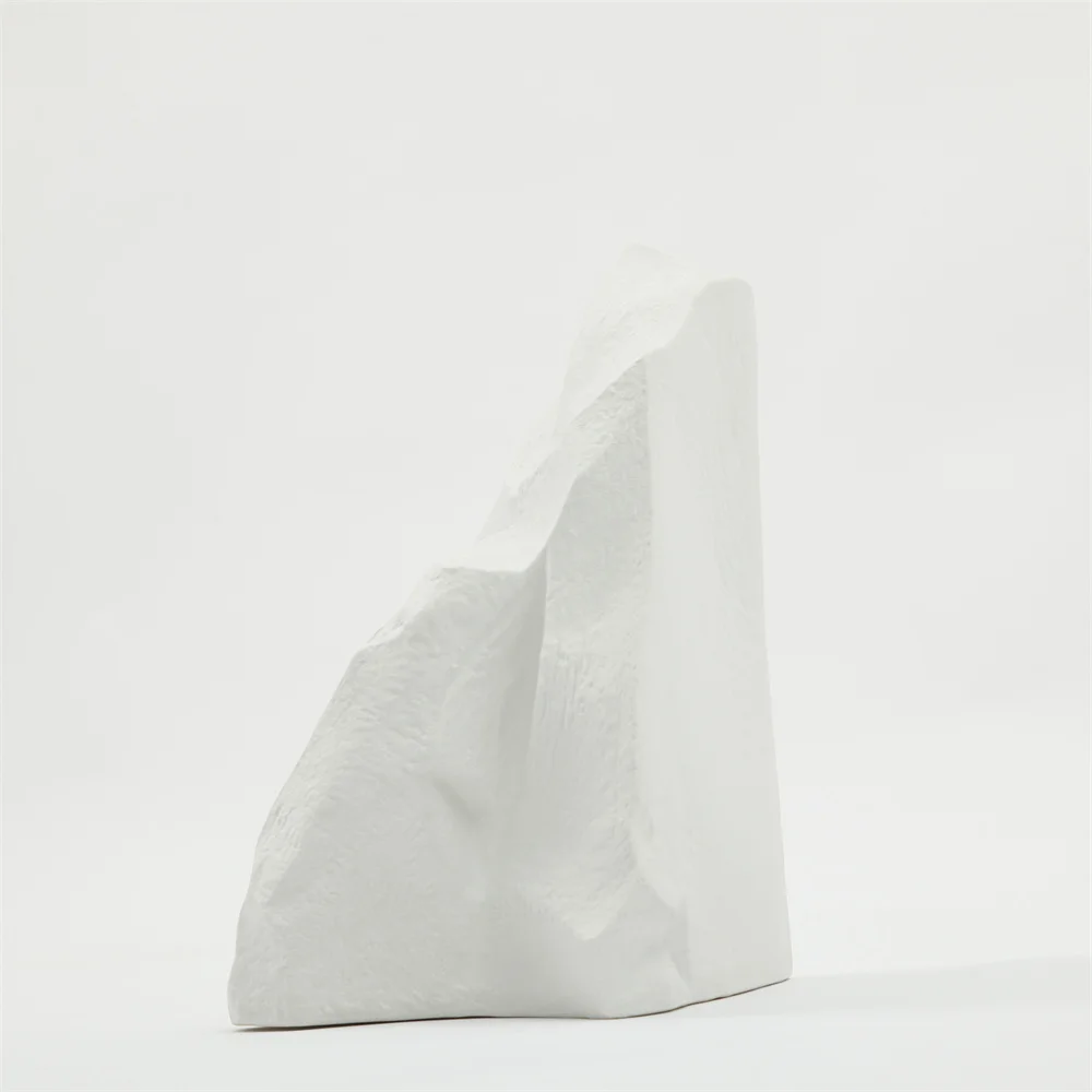 Nordic Morden Living Room Table Handmade Matte Triangle Stone Ceramic Accessories for Home Decor