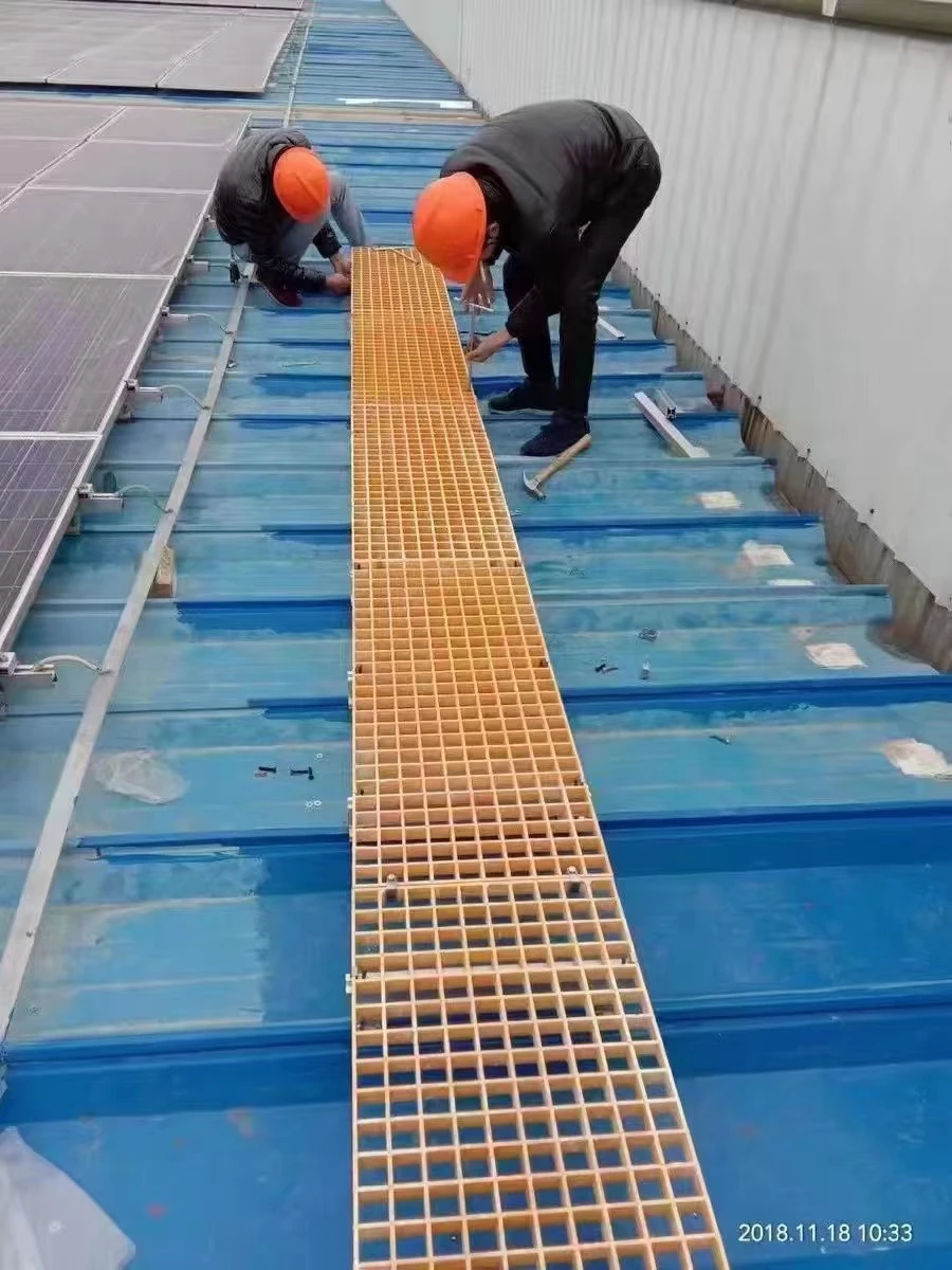Hong Wo Wholesale Floor Grating Anti-slip Fiberglass Panel for Deck Tread Stair Treads
