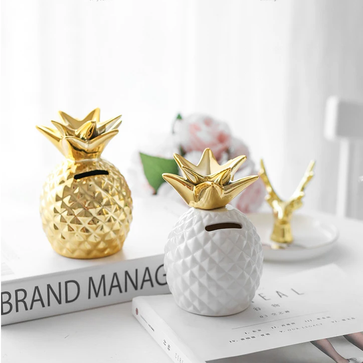 Wholesale Unique Funny Coin Bank Home Decoration Ceramics Gold Pineapple Piggy Bank