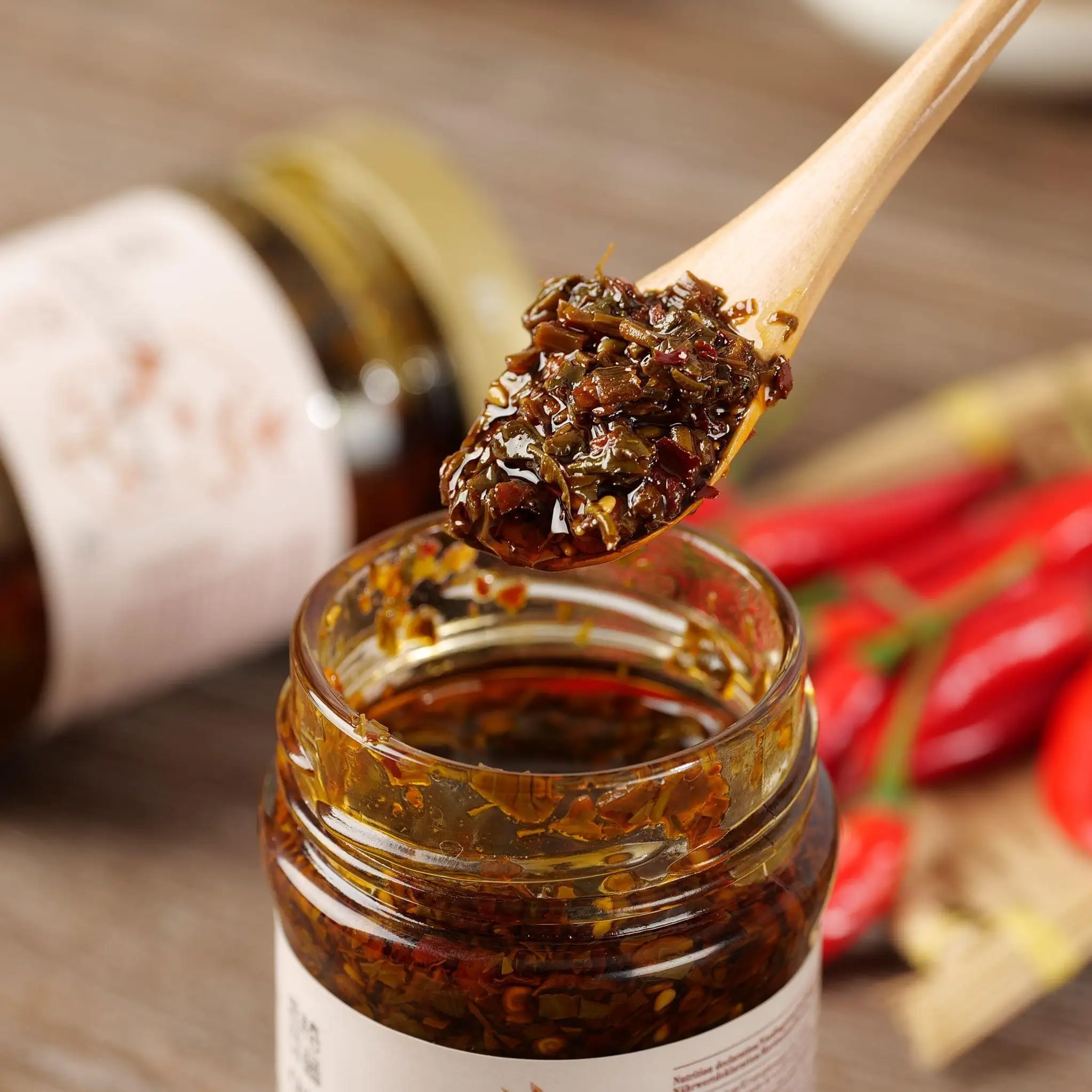 2024  New  Spicy  sauce Seasoning Vegetarian Toon Sprouts Chili Sauce Hot paste