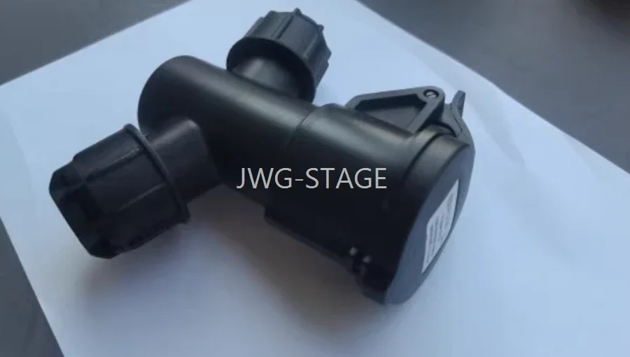 16 Amp Industrial Plug with Special One Split Two and One Pull Six Wiring
