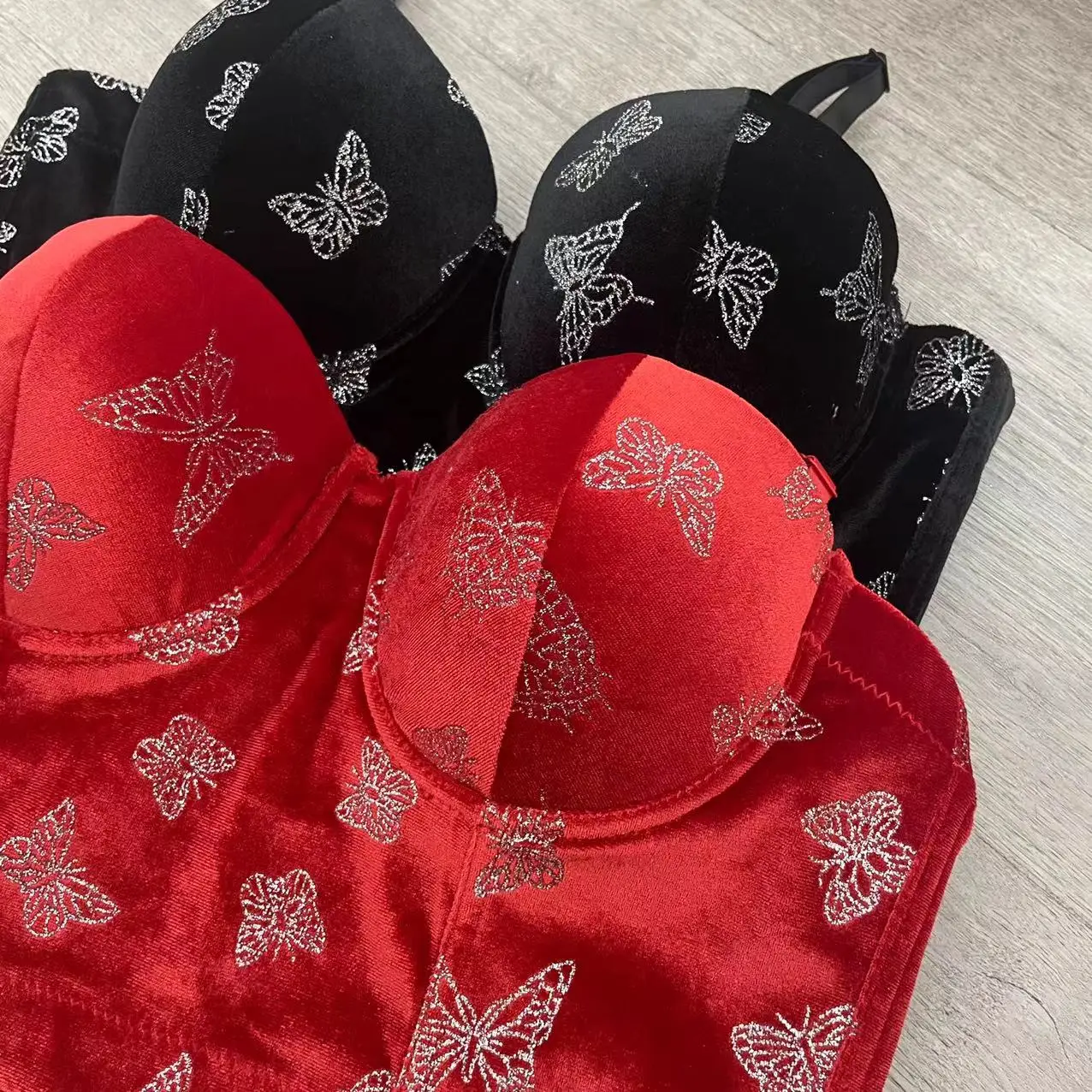 Fishbone Bra For Autumn And Winter Gold Velvet For Outer Wear Slimming Sexy And Versatile With Breast Pads Steel Ring Adjustable